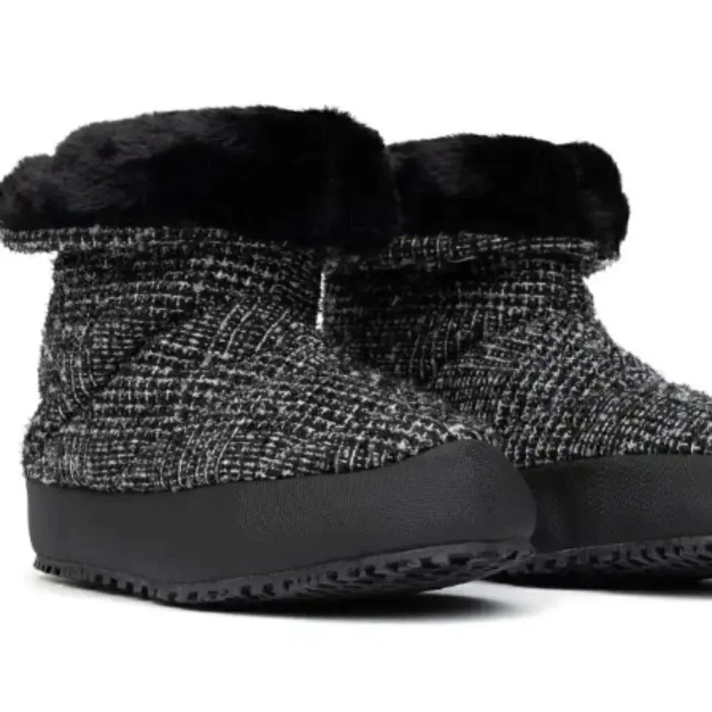 New P448 Quilted Faux Fur Tweed Bootie size 38 EUR 8 US